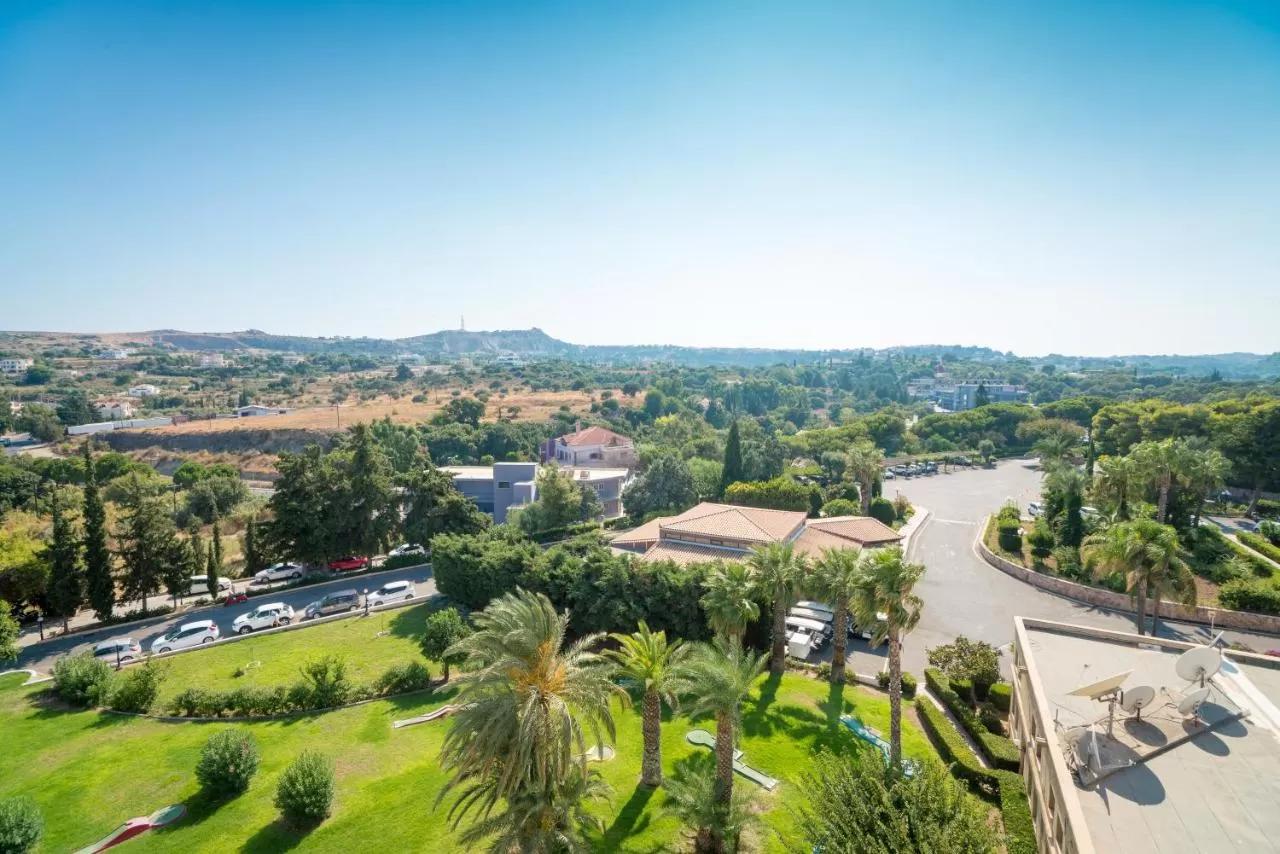 Helea Lifestyle Beach Resort Kallithéa 外观 照片 View of the campus