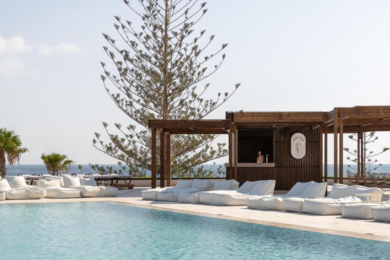 Helea Lifestyle Beach Resort Kallithéa 外观 照片 The bar at the Mykonos Villa