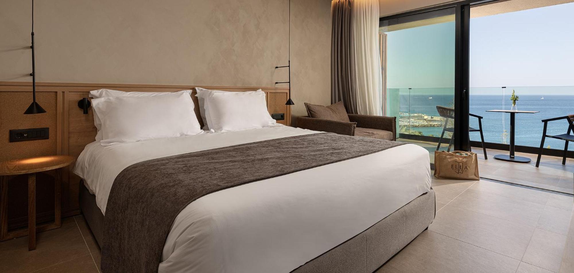 Helea Lifestyle Beach Resort Kallithéa 外观 照片 A bedroom at the hotel
